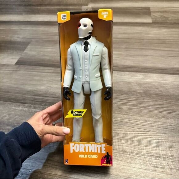 Fortnite - Victory Series -Wild Card 12" Action Figure NEW - Picture 1 of 8
